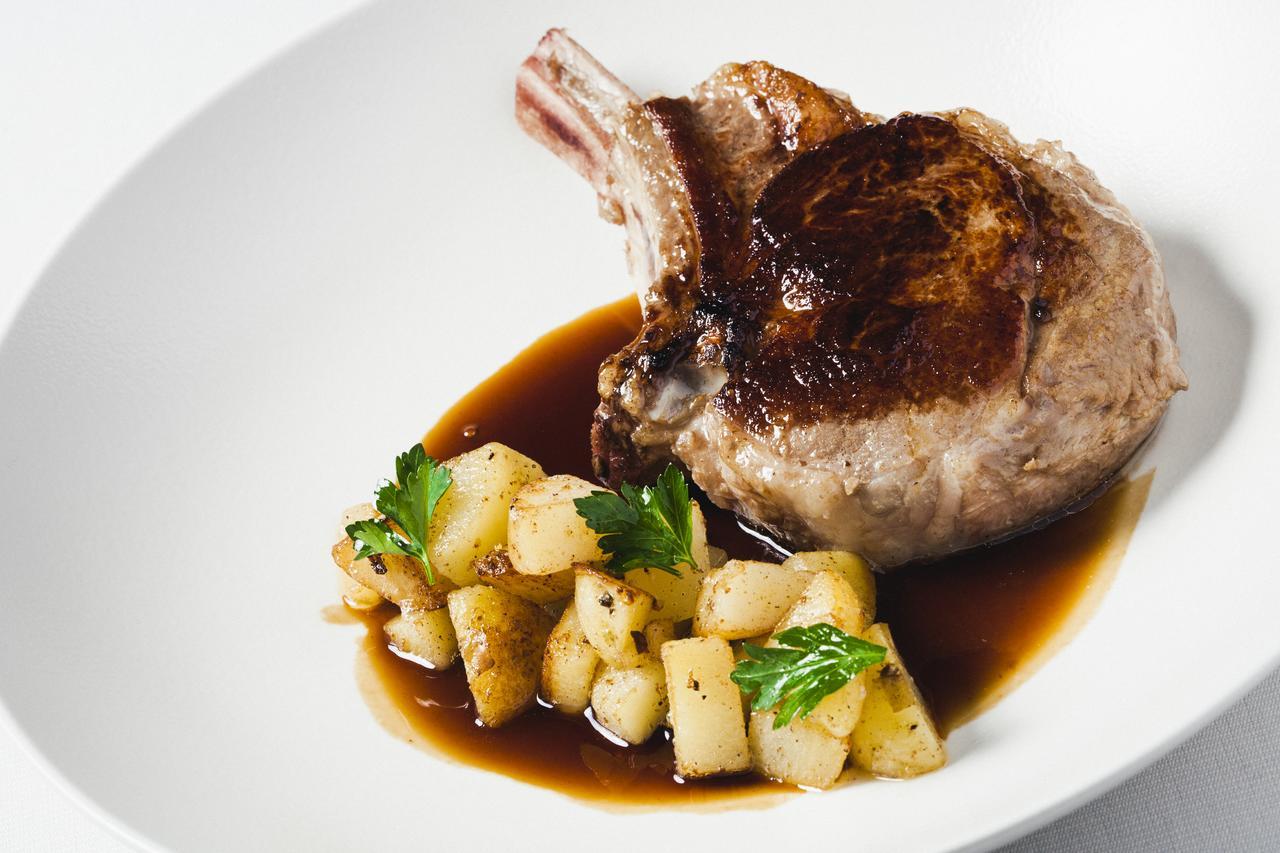 Logis Hotel Du Morvan - Restaurant La Table De Jerome Luzy Екстериор снимка