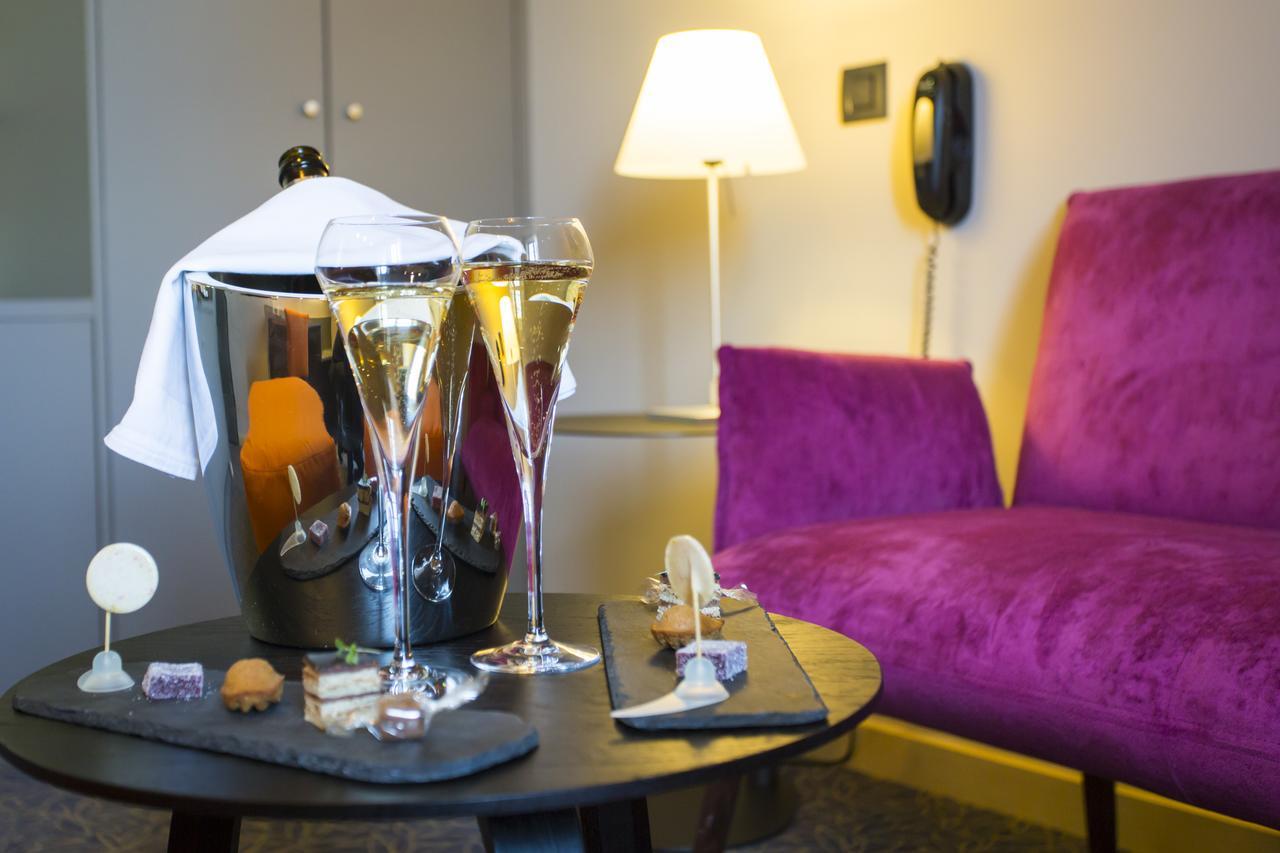Logis Hotel Du Morvan - Restaurant La Table De Jerome Luzy Екстериор снимка