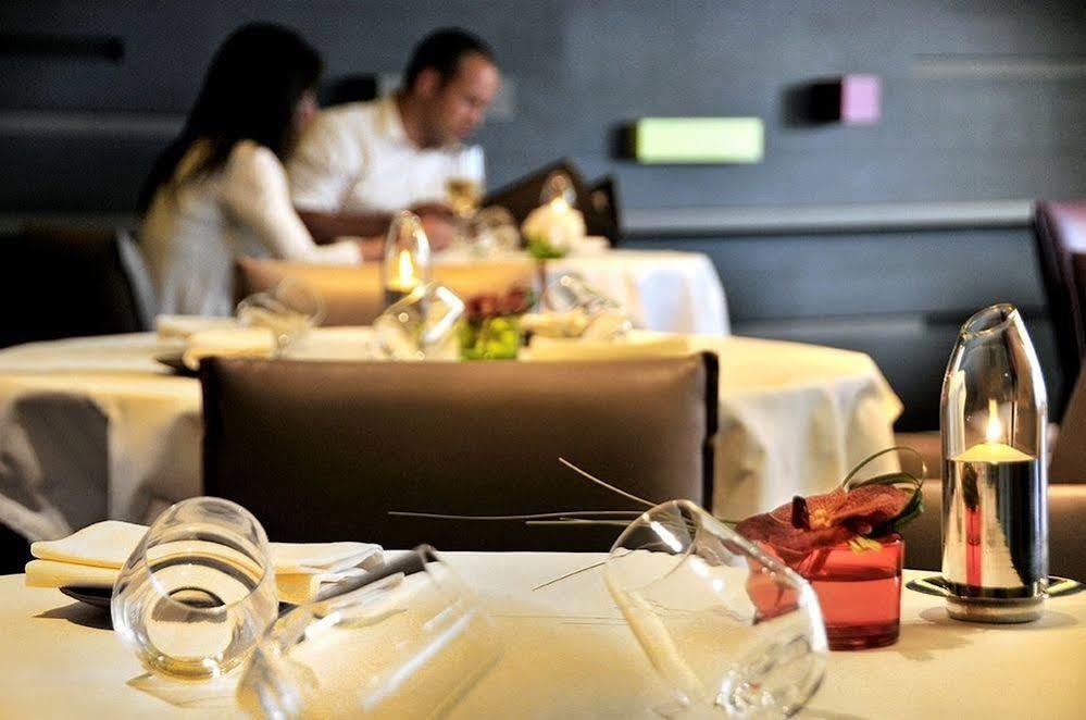 Logis Hotel Du Morvan - Restaurant La Table De Jerome Luzy Екстериор снимка